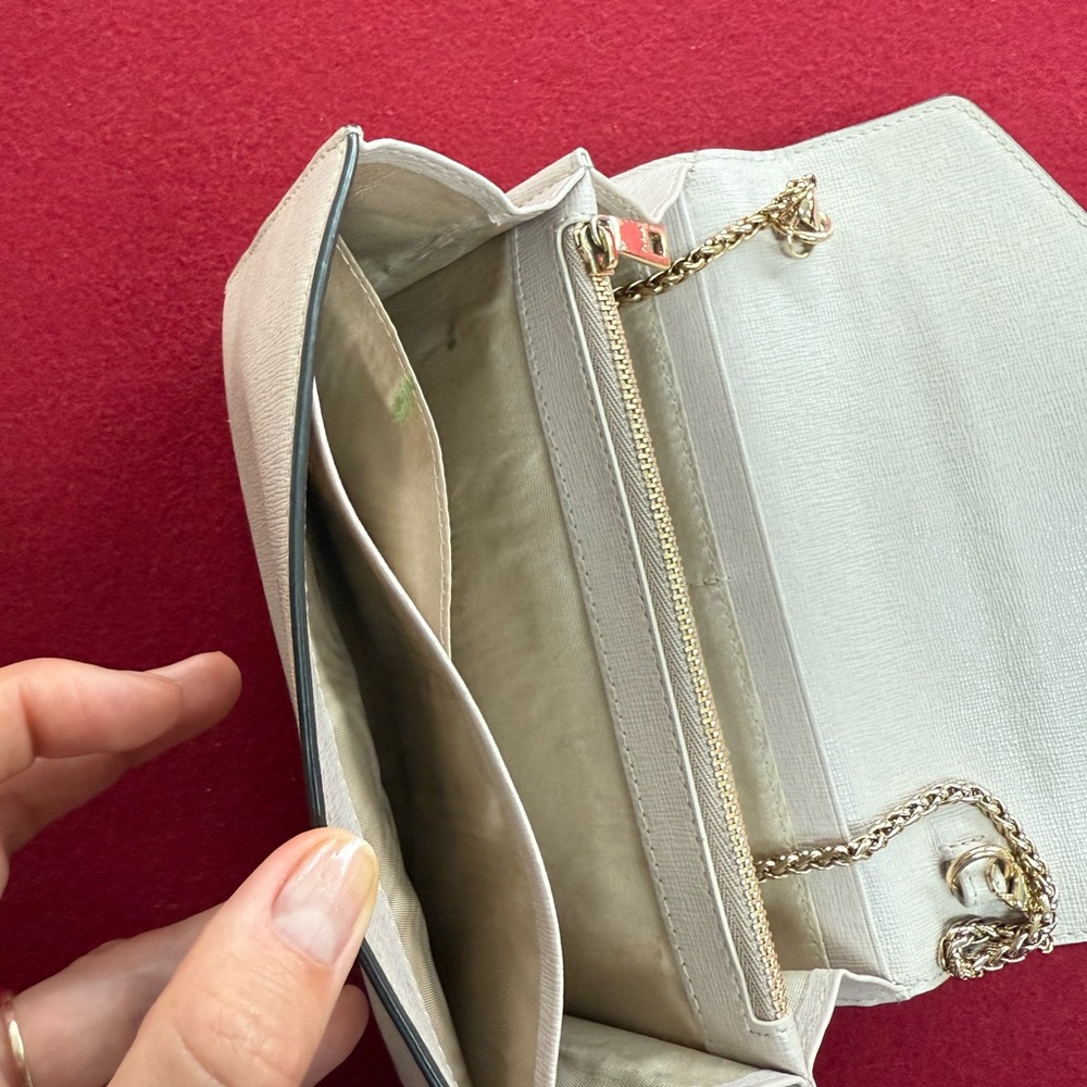 Furla Cream Crossbody Bag with Gold Chain - Picture 13 of 14